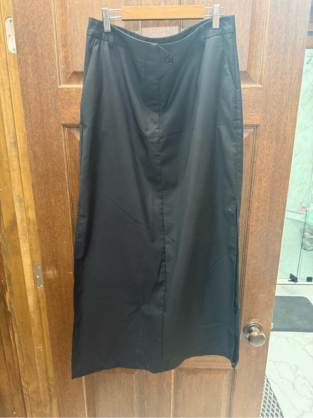 Commense Black Straight Maxi Skirt